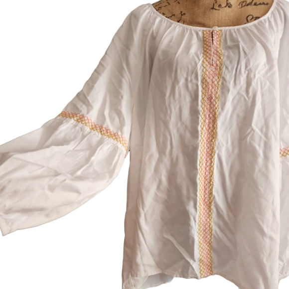 💥SALE 💥New Directions Embroidered Peasant top. Size 3X - Picture 3 of 7